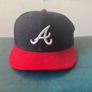 Red, blue, and white New Era “Astro’s” snapback Hat.